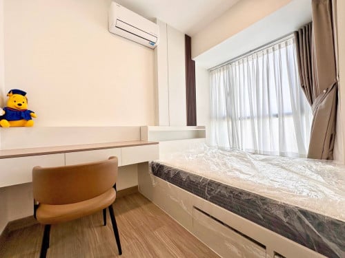 (English Below) 🏘 ខុនដូ Urban Village60ម  ត្រូវការលក់បន្ទាន់ខ្លាំង