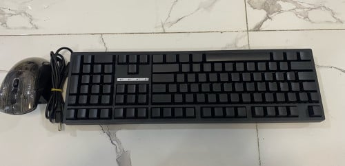 មានលក់ keyboard and mouse ស្អាតៗ ១ឈុតតម្លៃត្រឹមតែ ២០$តែប៉ុណ្ណោះ