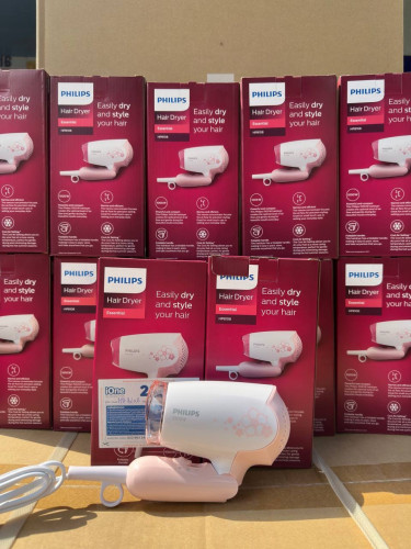 ម៉ាស៊ីនផ្លុំសក់ខ្នាតតូច Philips Hair Dryer HP8108/00