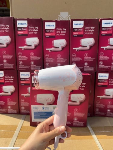 ម៉ាស៊ីនផ្លុំសក់ខ្នាតតូច Philips Hair Dryer HP8108/00