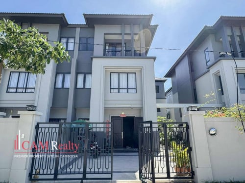 វីឡាភ្លោះ SII សម្រាប់លក់ក្នុងបុរីជីបម៉ុងពោធ៏ចិនតុង