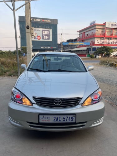 លក់រថយន្ត Toyota  Camry LE 03 តម្លៃ8800$ ចរចា😍