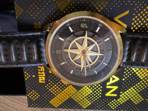 លក់នាឡិកាដៃ​ Varman The Aircross