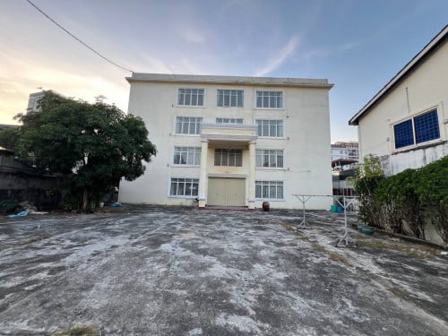 16000$/month ចចារ