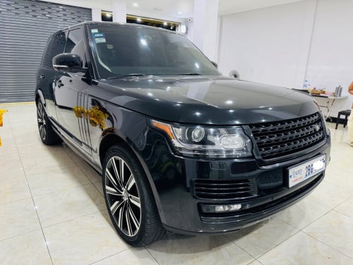 2014 Land rover Range rover vogue V6 សាំង