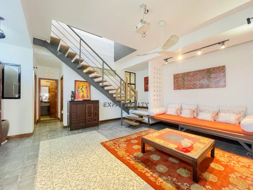 3 bedroom townhouse for rent in Tonle Basac
