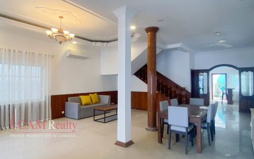 4 Bedroom Villa with Private Pool for Rent in Tonle Basak