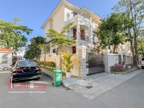 4 Bedrooms Corner Twin Villa For Rent In Borey Grand Chroy Chongvar