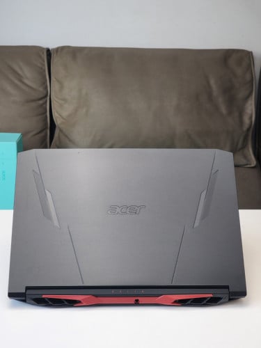 Acer Nitro 5 មានប្រអប់ដូចថ្មី