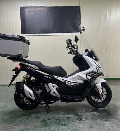 ADV 150cc 2025