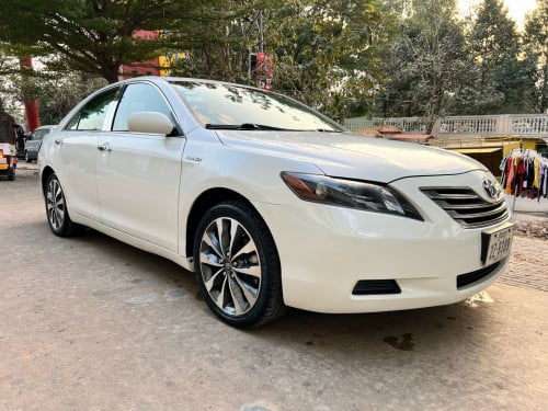 Camry​ ឆ្នាំ07 ខួប50ឆ្នាំ​ full ពណ៍សកាំម៉ៃ​ ប្រភេទមេឡានស្អាត​ ទឹកថ្នាំស្រុីនមួយជុំ​ Anniversary