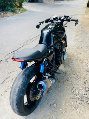 CB400 កងធំ