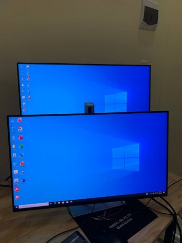 Dell OptiPlex 3060 Tower Monitor អាចកាច់បង្វិលផ្ដេកបញ្ឈរបាន