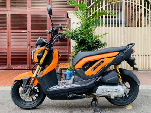Honda Zoomer (110cc,from Japan)