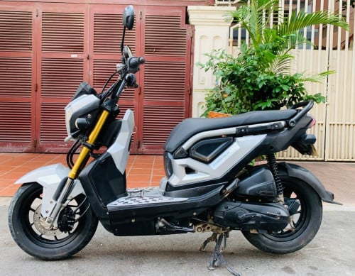 Honda Zoomer (110cc,from Japan)