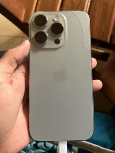 iPhone 15Pro លក់នឹងវ៉ៃដូរ iPhone