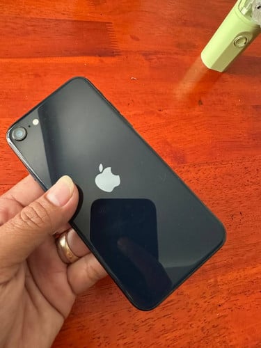 iPhone SE3 2022 កំលាំងម៉ាសុីនស្មើនឹងIPhone 13Pm នៅសុីនសានុំទាំងអស់