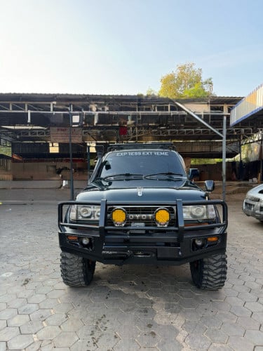 Land Cruiser VX80