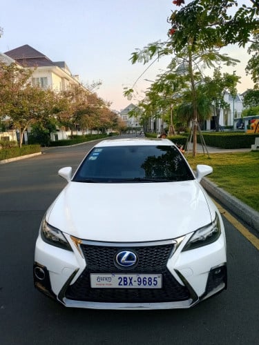 Lexus CT200h 2013 F-Sport