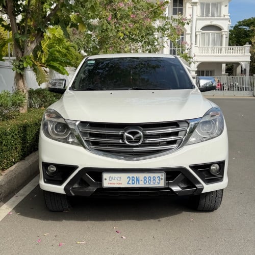 Mazda thunder 021 full option