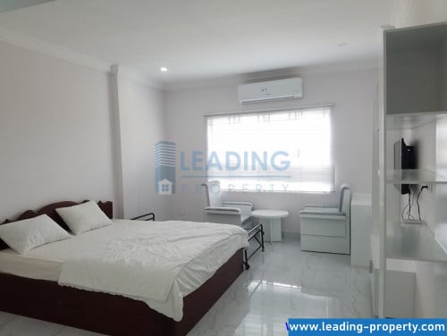 N874 | Western Studio Apartment With Elevator For Rent in Toul Sangke