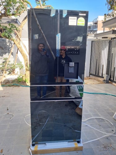 Panasonic NR-YW590YMMS 1390$