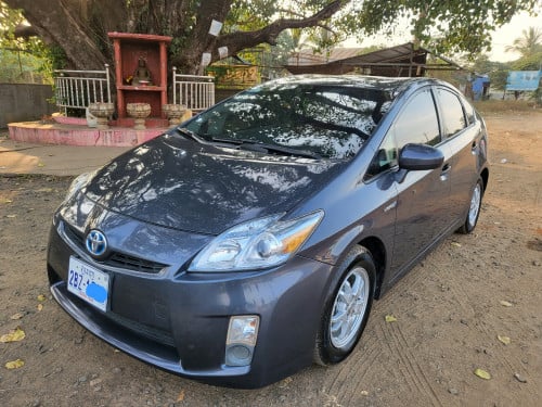 Sale Prius ឆ្នាំ2010 ពណ៍ប្រផេះ អប់សិន4