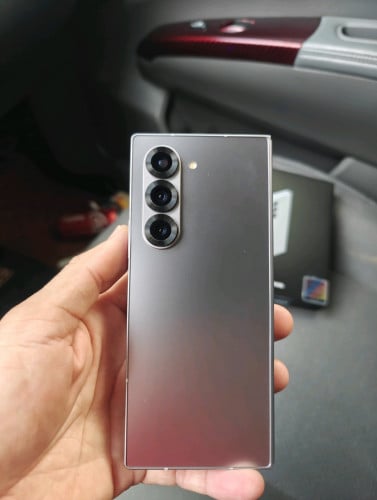 Samsung Galaxy Z Fold6 Ram 12G/512G ស៊ីម២ របស់ក្រុមហ៊ុន សានុំហ្ស៊ីនស្អាតដូចថ្មី 99%