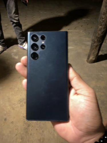 Samsung S 22 Ultra 256GB ស្អាត98%