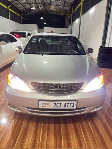 Toyota camry xle full option year 2004 ម៉ាញ៉េត​MC ម្ចាស់​ដើម​ទីមួយ​