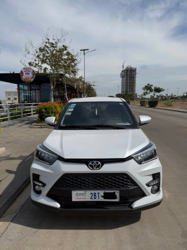 Toyota Raize 2023 White Color