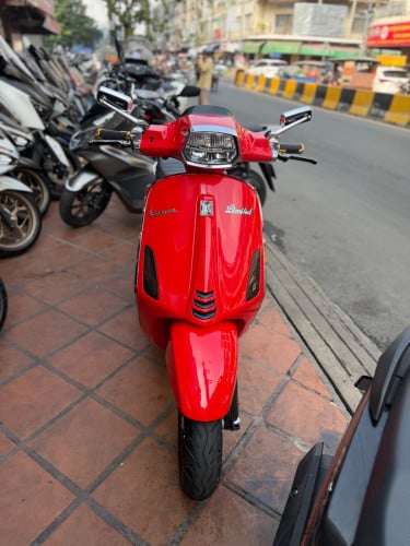 Vespa sprint 150CC 2022