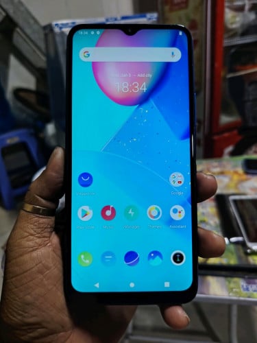 Vivo 1906 Ram3g 32g 19$ ដំណើរការធម្មតាស្ទើរសំបកក្រៅតិចទេ