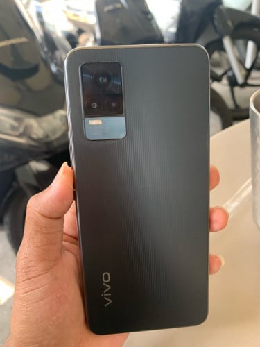 Vivo v21e
