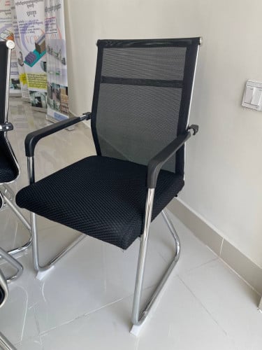 កៅអីសំណាញ់