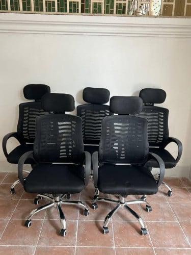 កៅអីវឹលបុគ្គលឹក