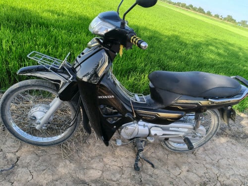 លក់ធូរៗ ម្ចាស់ដើមផ្ទាល់ សានុំសុីន