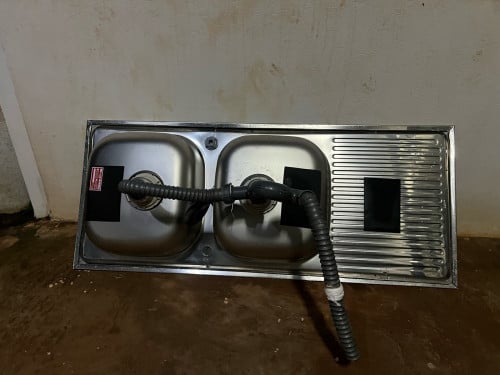 ឡាបូអុីណុកលេខ1 លក់ព្រោះអត់លុយធ្វេីផ្ទះបន្ដ​ លូវអត់កន្លែងទុកដាក់​ ចង់លក់វិញ