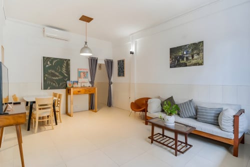 𝐅𝐨𝐫 𝐑𝐞𝐧𝐭: 1-Bedroom Apartment – Renovated Apt- Duan Penh Area