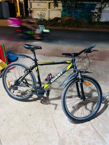 លក់តម្លៃ100$