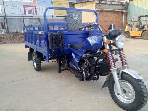 កង់បីលក់មួយទឹកនៅសានុំកំលាំង200ccម៉ាកចុងសុីន