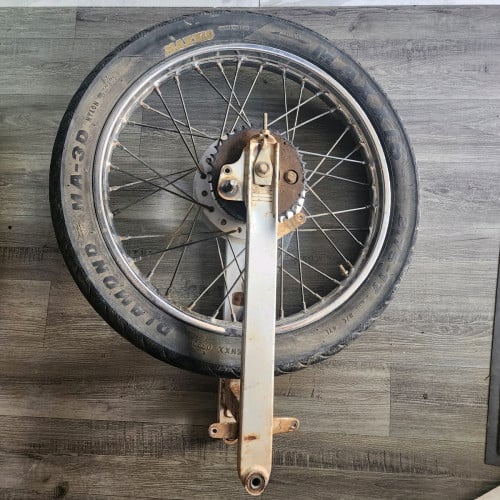 សាក់ស៊ី និងកង់ក្រោយអាសង់ទាំងអស់ 40$