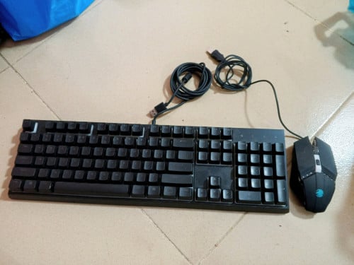 លក់ទិញមួយថែម 7 នៅស្អាតទាំងអស់