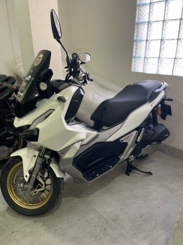 ស្អាត់បងៗADV021