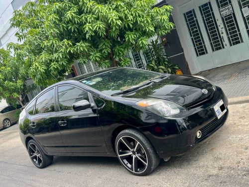 ឡានជួល​ ជាថ្ងៃ​ និងខែ​ (អេក្រង់Android កាំមេរ៉ាក្រោយ)