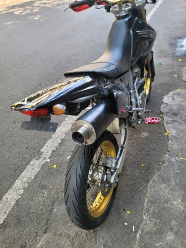 លក់Hoda Xr 250ccឆ្នាំ2007តំលៃ4800$