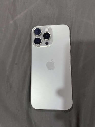 លក់ IPhone 16Promax 256G J/A របស់ជប៉ុន ថ្មនៅ 93% តួរនៅស្អាត 99% លក់ 800$ ប្រញាប់លុយ