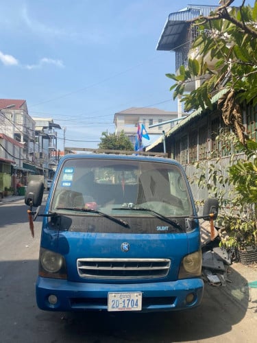 ឡានលក់​ Kai Bongo