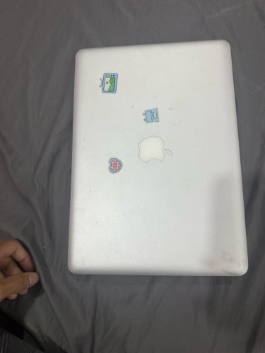 លក់ MacBook Pro 2011 13inch លក់70$