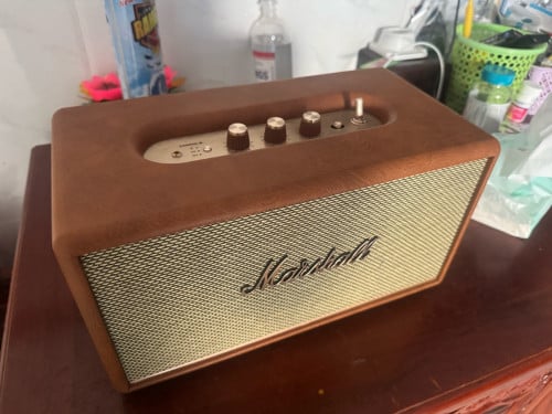 លក់ Marshall Stanmore III នៅថ្មី99% អត់ដែលប្រើ 250$